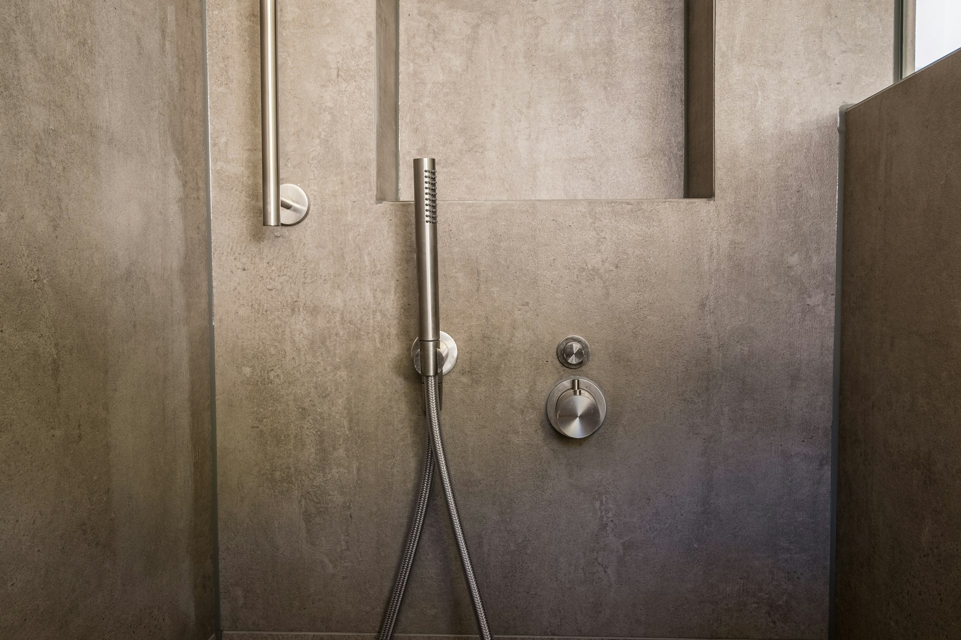 Mistakes to avoid with shower tiles